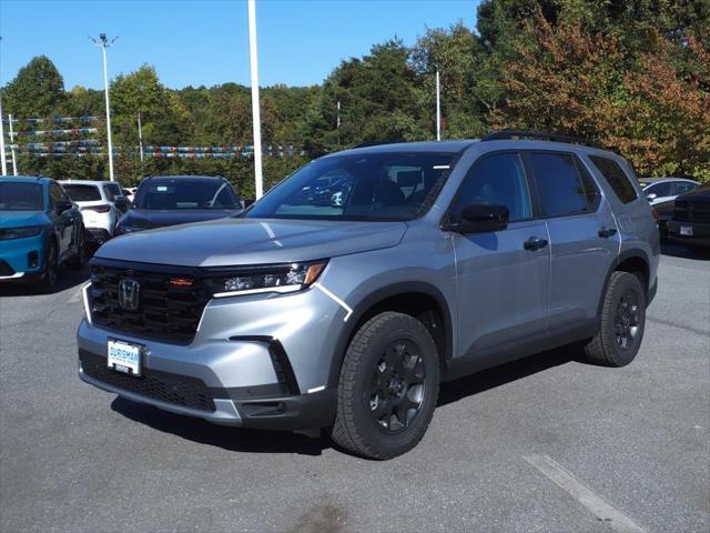 new 2025 Honda Pilot car, priced at $47,907