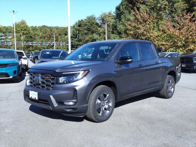 new 2025 Honda Ridgeline car, priced at $44,192