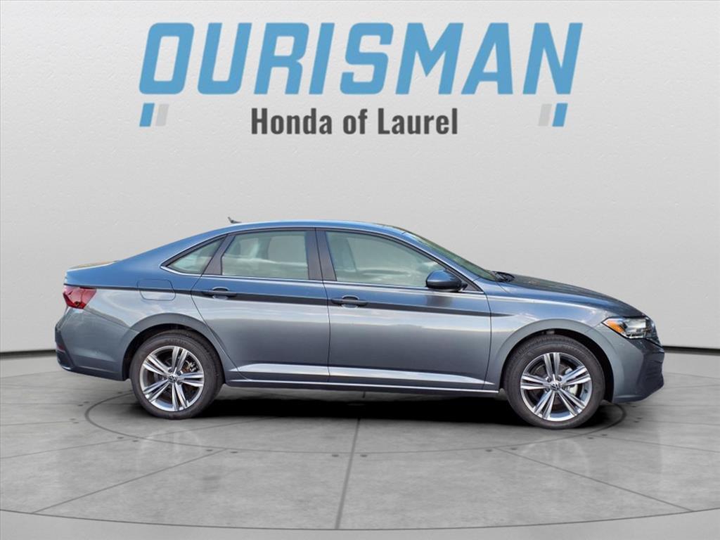 used 2024 Volkswagen Jetta car, priced at $21,000