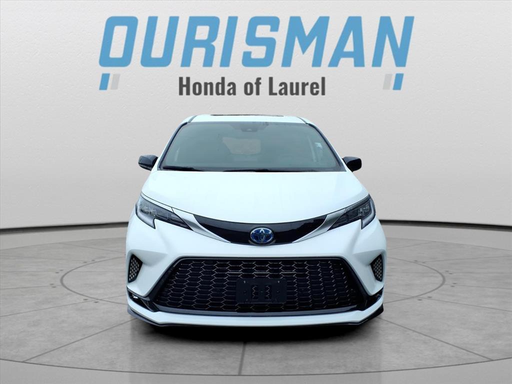 used 2024 Toyota Sienna car, priced at $43,958