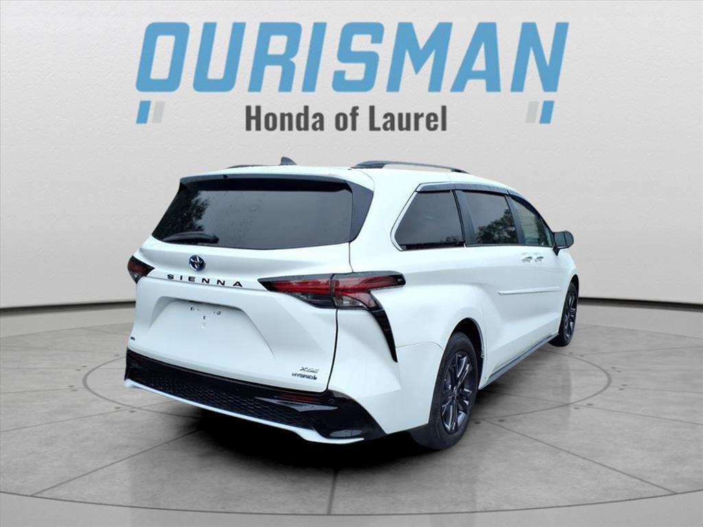 used 2024 Toyota Sienna car, priced at $43,958