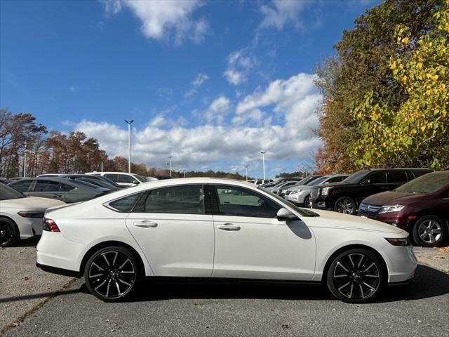 new 2025 Honda Accord Hybrid car, priced at $38,347