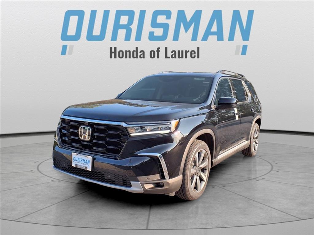 new 2025 Honda Pilot car, priced at $47,376