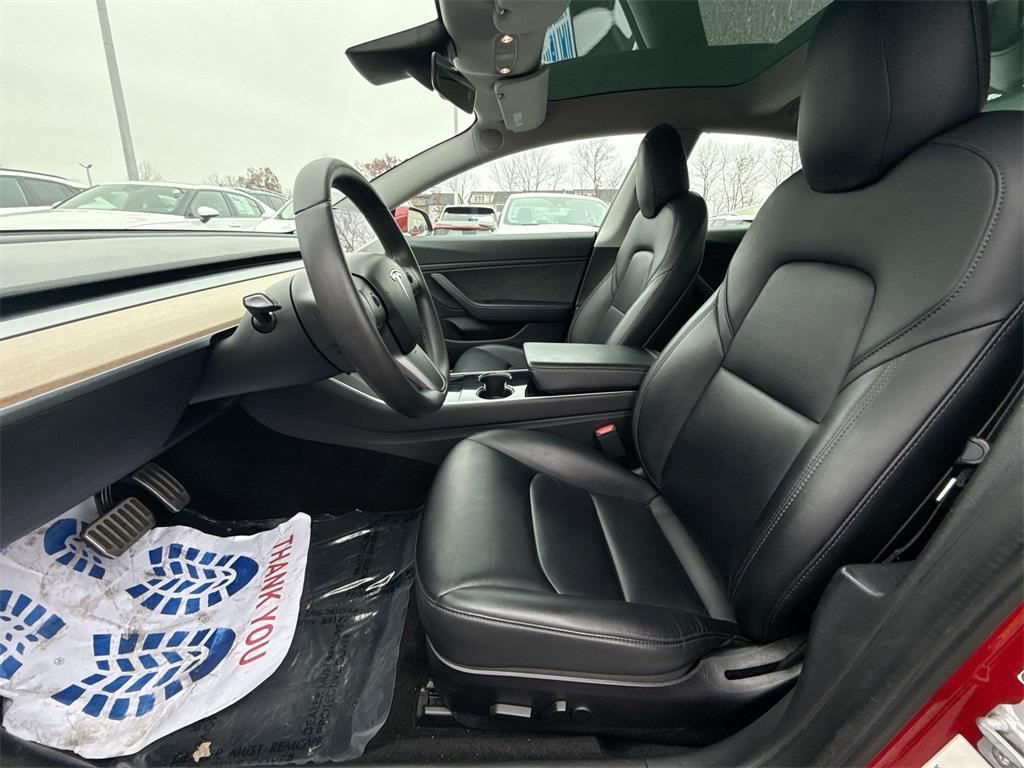 used 2020 Tesla Model 3 car, priced at $21,000
