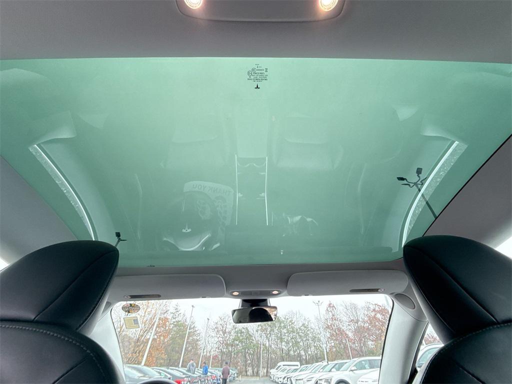 used 2020 Tesla Model 3 car, priced at $21,000