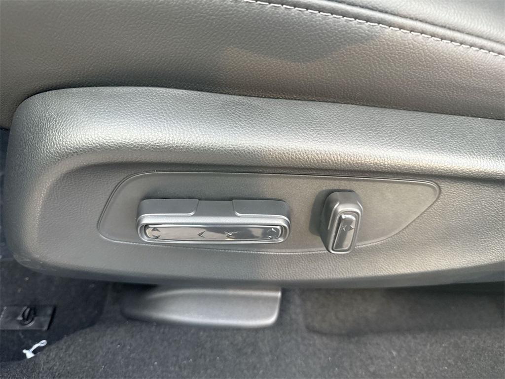 new 2026 Honda HR-V car, priced at $30,444