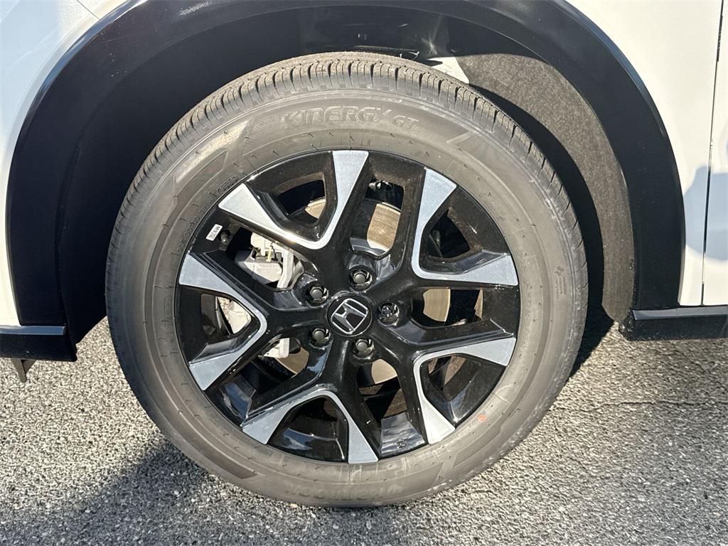 new 2026 Honda HR-V car, priced at $30,444