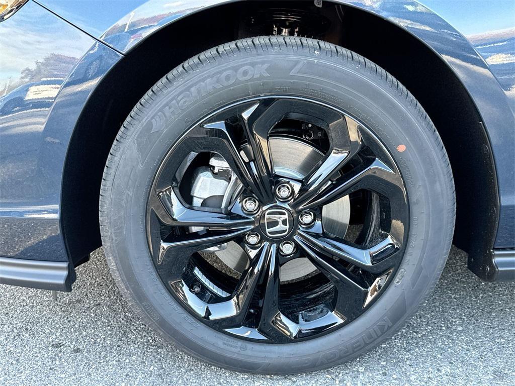 new 2025 Honda Accord car, priced at $30,409