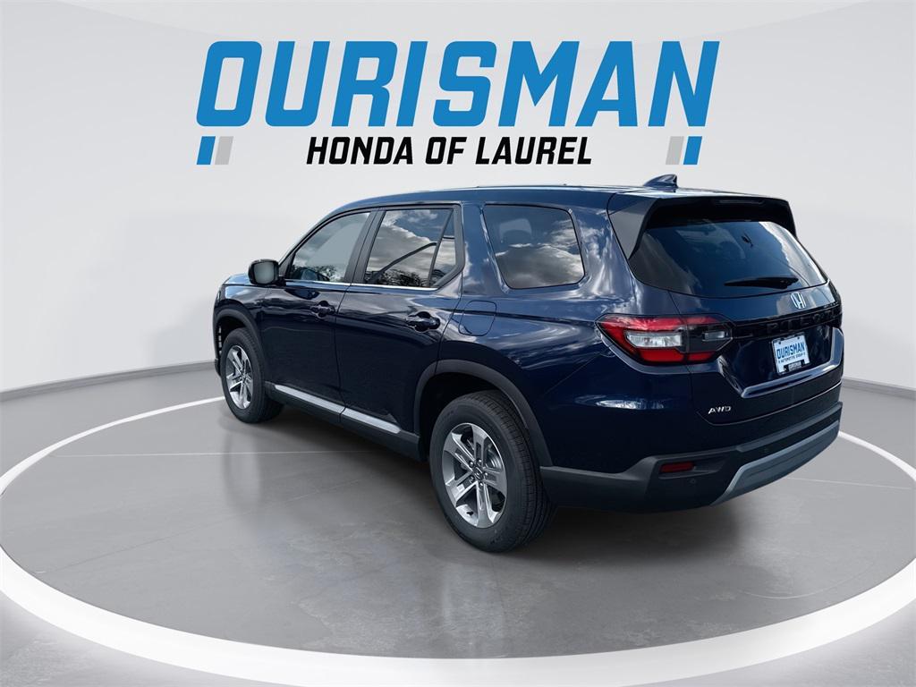 new 2025 Honda Pilot car, priced at $43,043