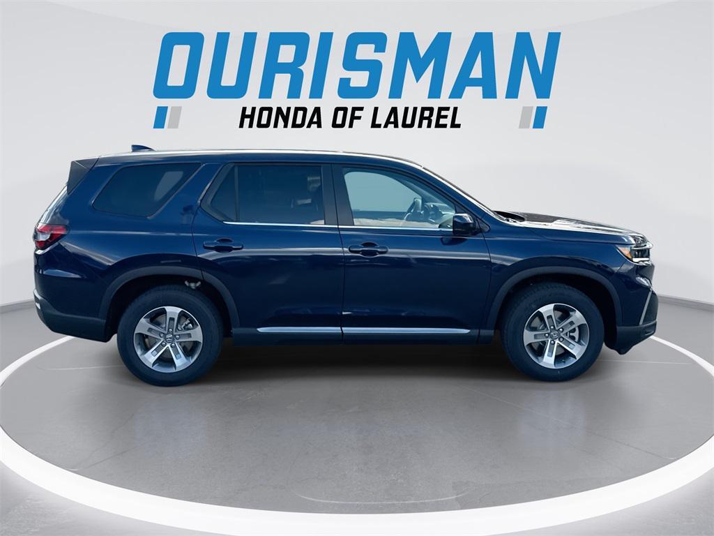 new 2025 Honda Pilot car, priced at $43,043