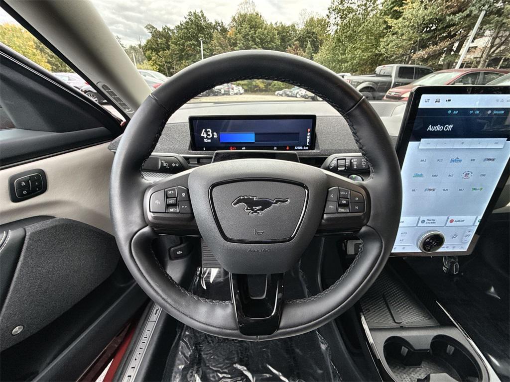 used 2022 Ford Mustang Mach-E car, priced at $26,286
