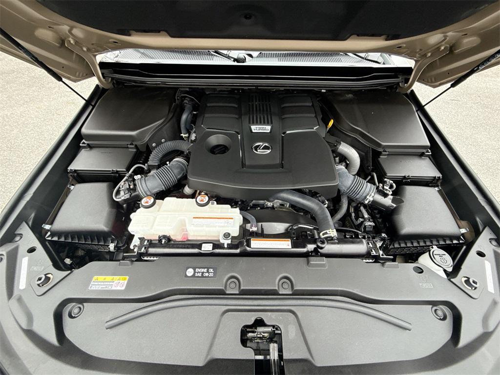 used 2024 Lexus GX 550 car, priced at $82,995