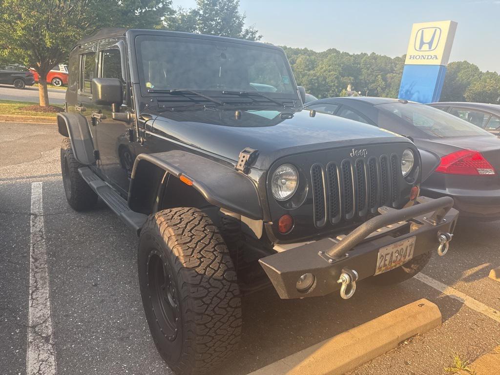 used 2015 Jeep Wrangler Unlimited car, priced at $17,000