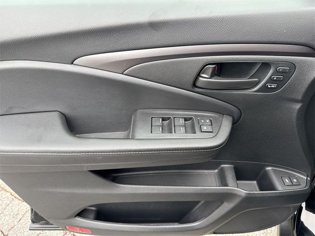 used 2024 Honda Passport car, priced at $33,788