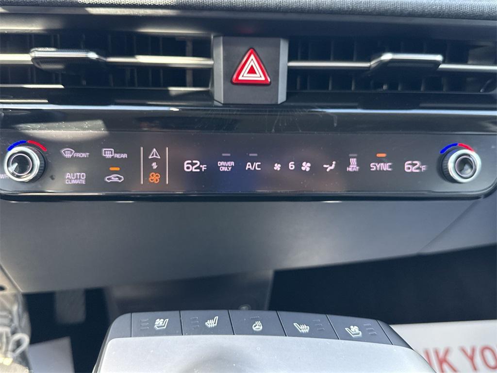 used 2022 Kia EV6 car, priced at $21,657
