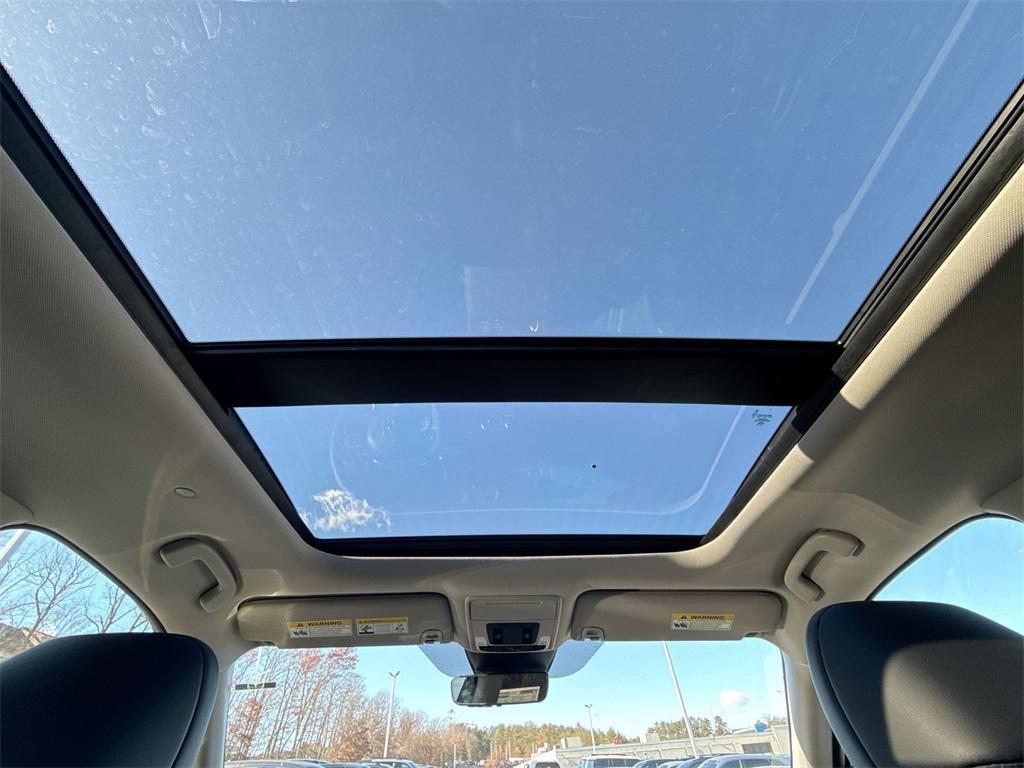 new 2025 Honda Pilot car, priced at $44,964