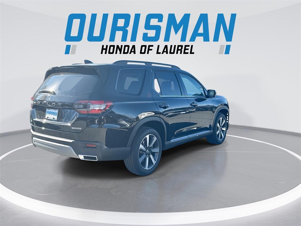 new 2025 Honda Pilot car, priced at $44,964