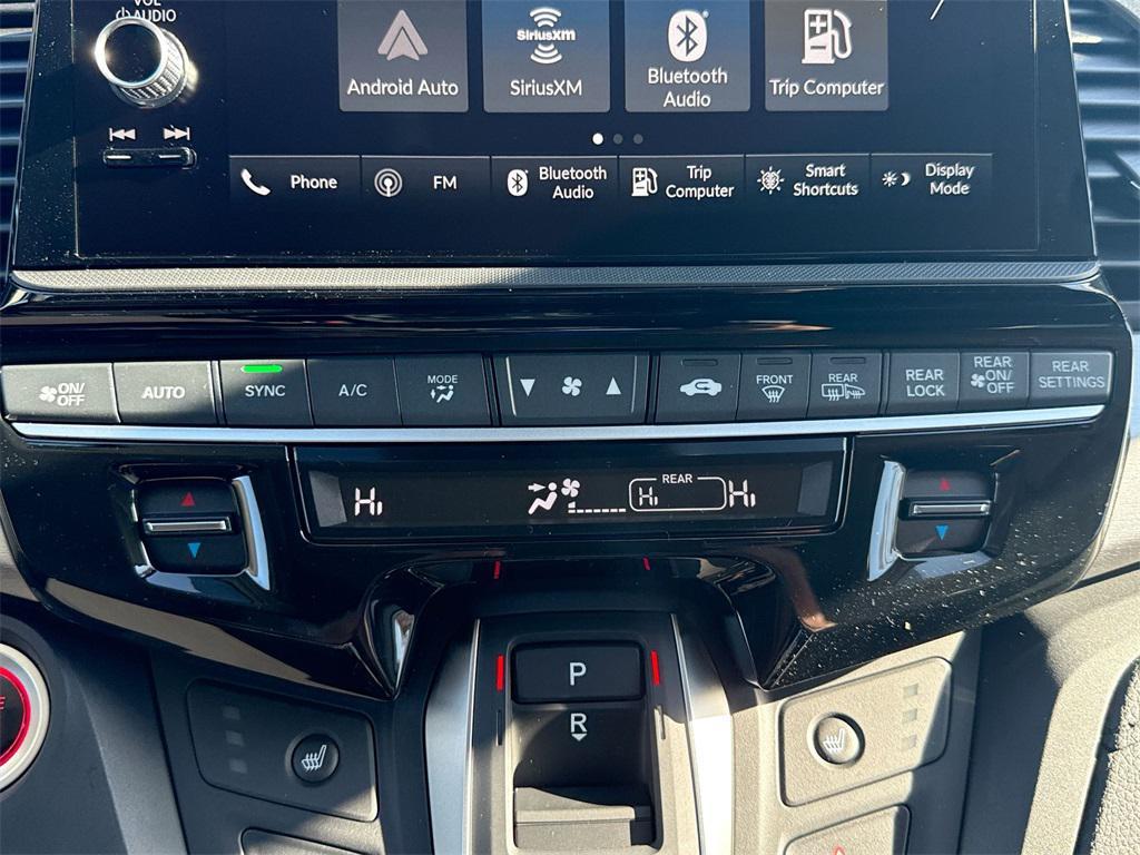 new 2026 Honda Odyssey car, priced at $41,259