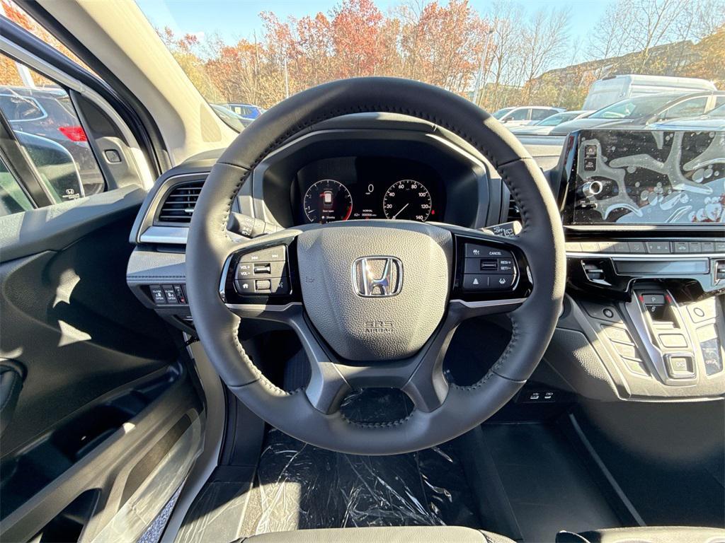 new 2026 Honda Odyssey car, priced at $41,259