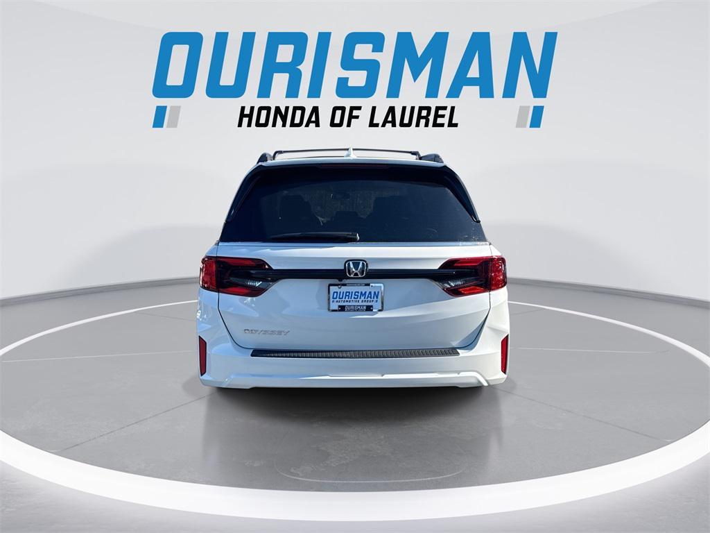 new 2026 Honda Odyssey car, priced at $41,259