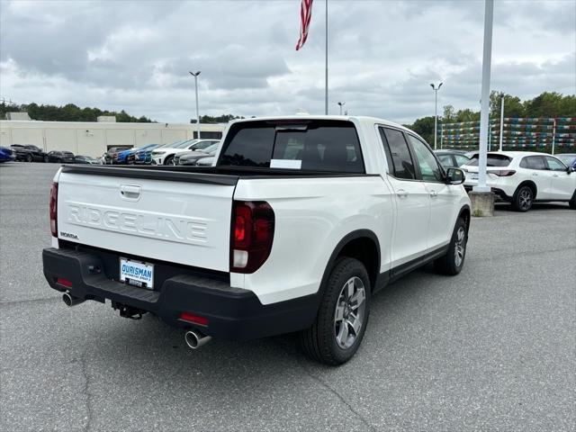 new 2025 Honda Ridgeline car, priced at $42,138