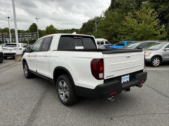 new 2025 Honda Ridgeline car, priced at $42,138