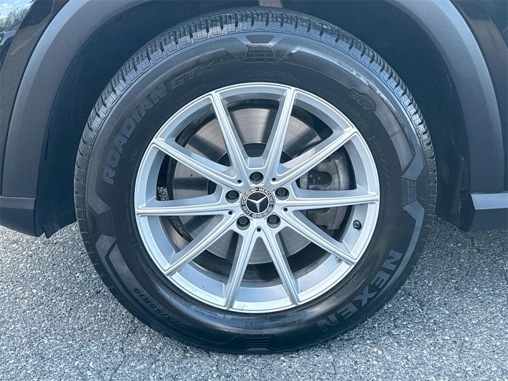 used 2024 Mercedes-Benz GLE 450 Plug-In Hybrid car, priced at $50,334