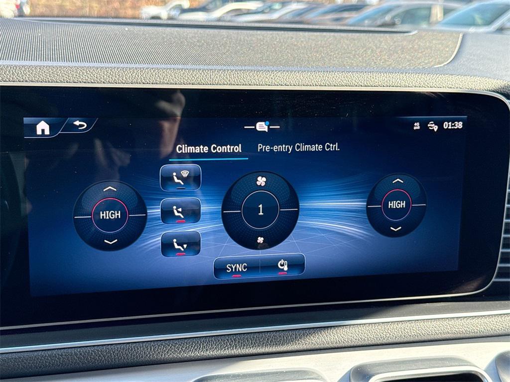 used 2024 Mercedes-Benz GLE 450 Plug-In Hybrid car, priced at $50,334