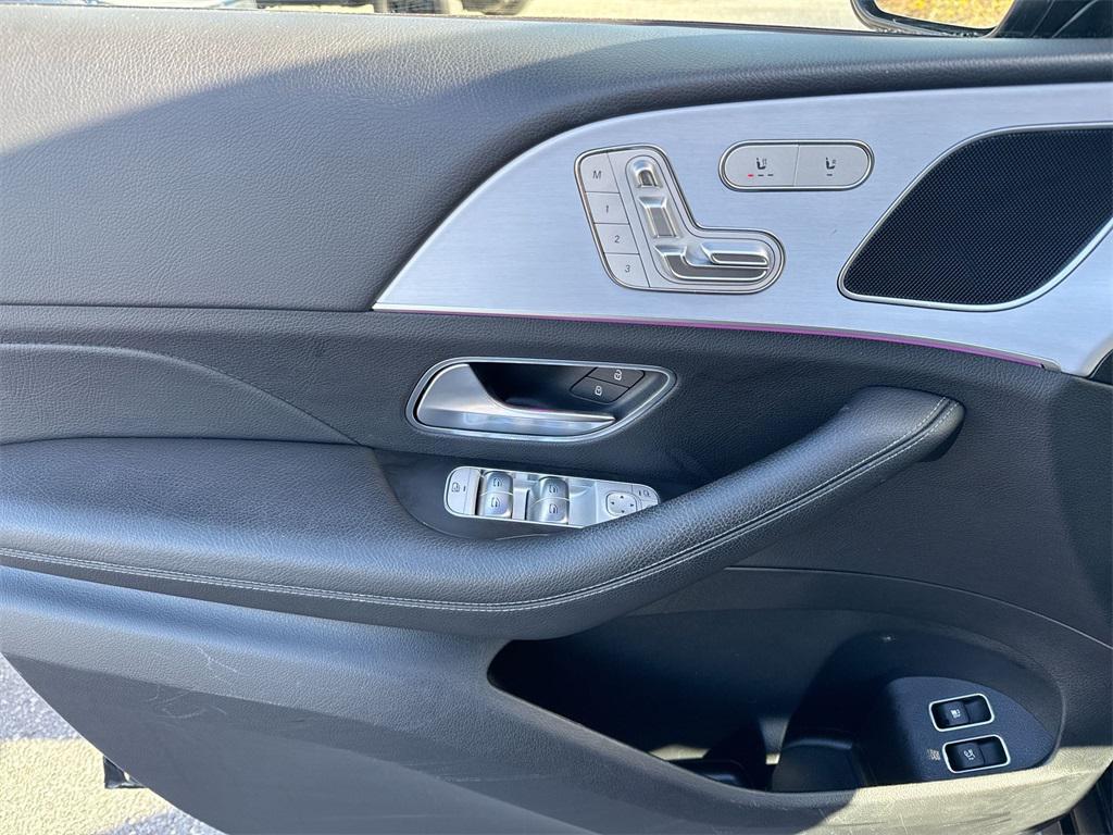 used 2024 Mercedes-Benz GLE 450 Plug-In Hybrid car, priced at $50,334