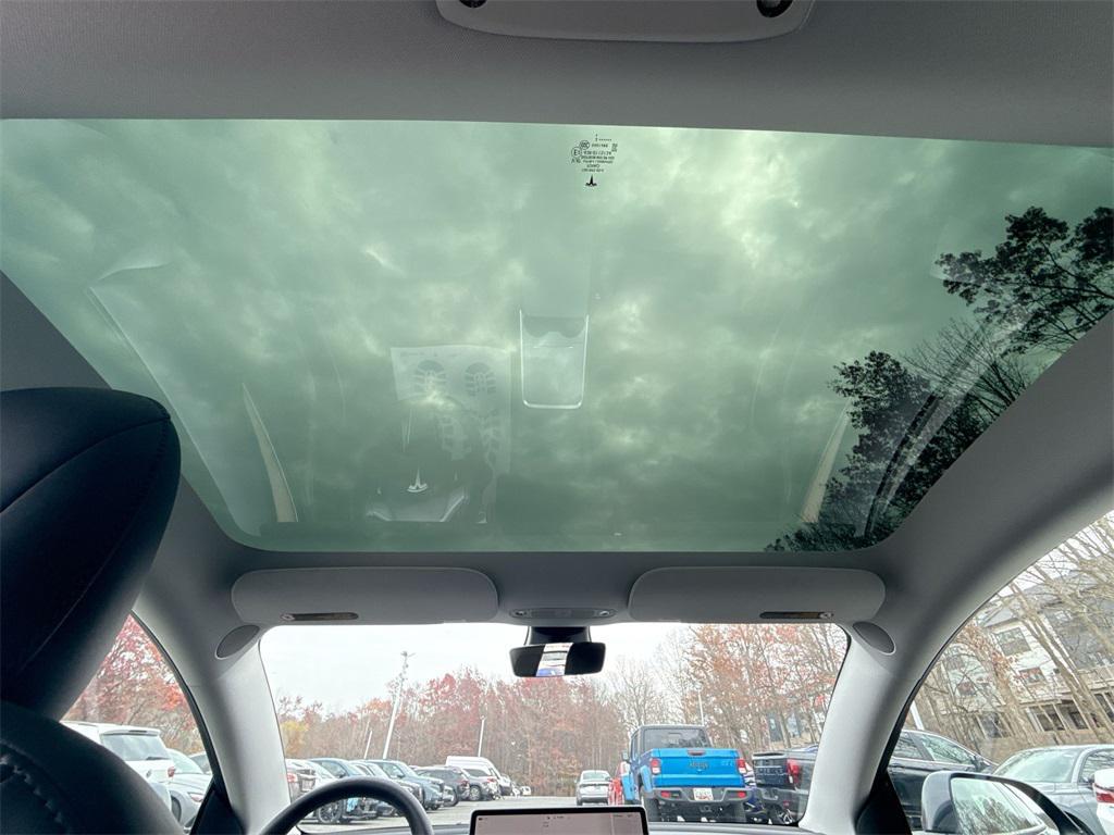 used 2022 Tesla Model 3 car, priced at $23,518