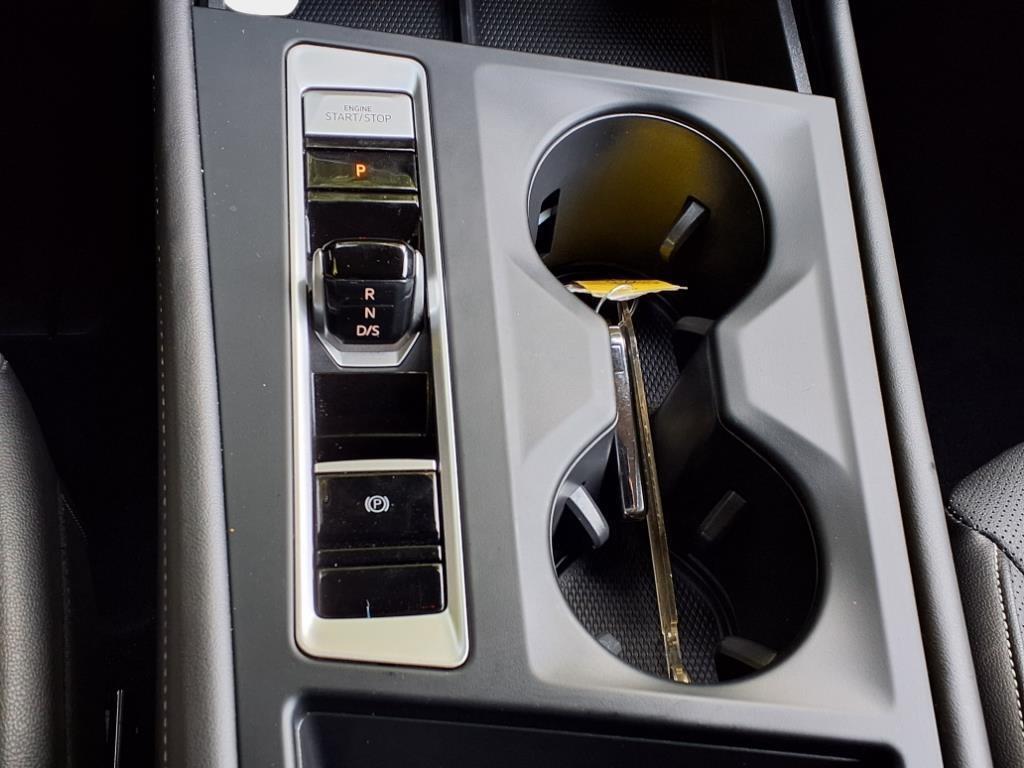 used 2024 Volkswagen Atlas car, priced at $31,500