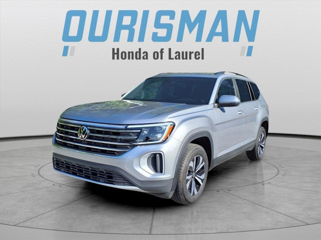 used 2024 Volkswagen Atlas car, priced at $31,500