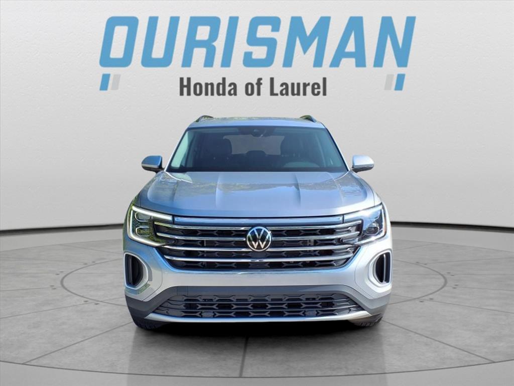 used 2024 Volkswagen Atlas car, priced at $31,500