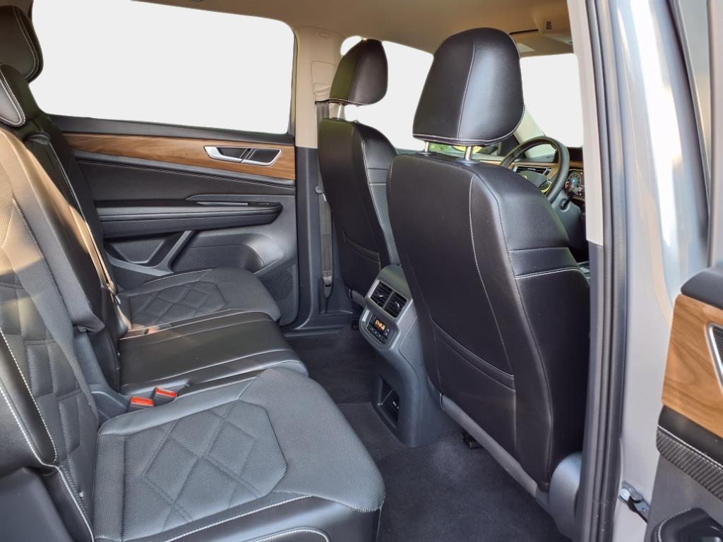 used 2024 Volkswagen Atlas car, priced at $31,500