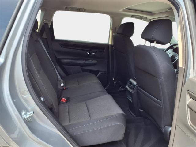 used 2025 Honda CR-V car, priced at $32,000