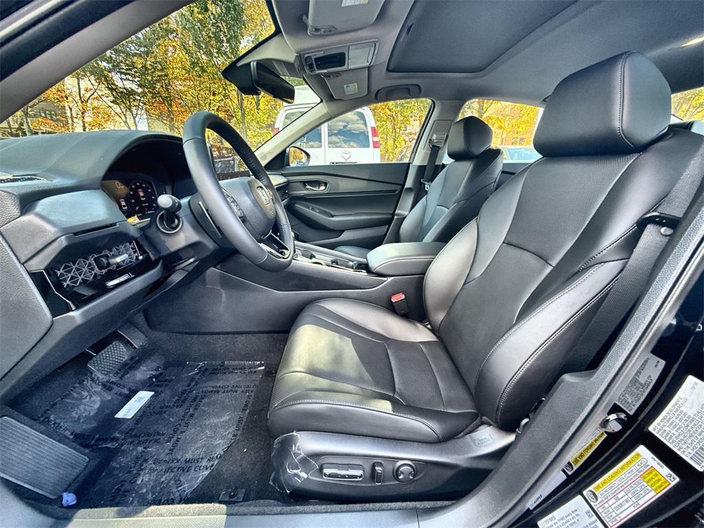new 2025 Honda Accord Hybrid car, priced at $32,883