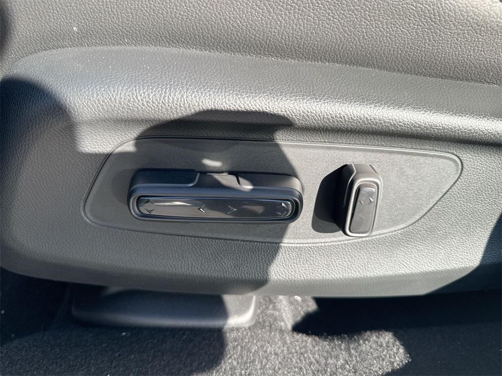 new 2026 Honda HR-V car, priced at $30,444