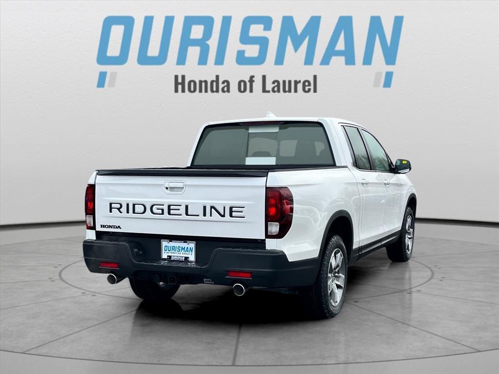 new 2025 Honda Ridgeline car, priced at $42,392