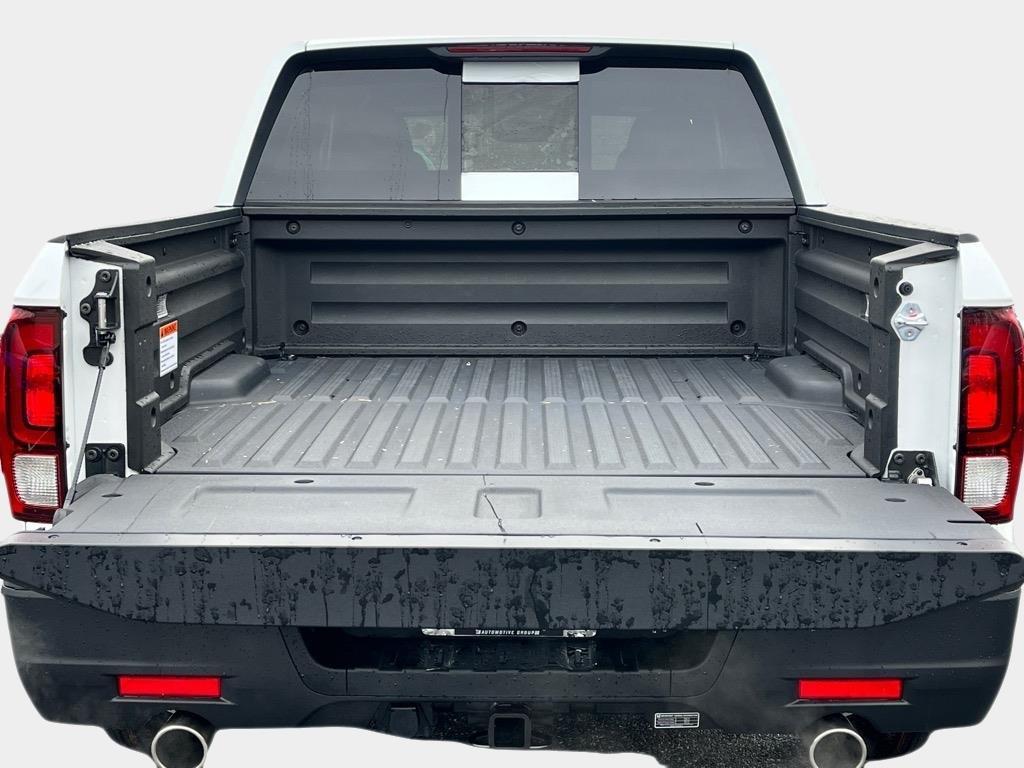 new 2025 Honda Ridgeline car, priced at $42,392