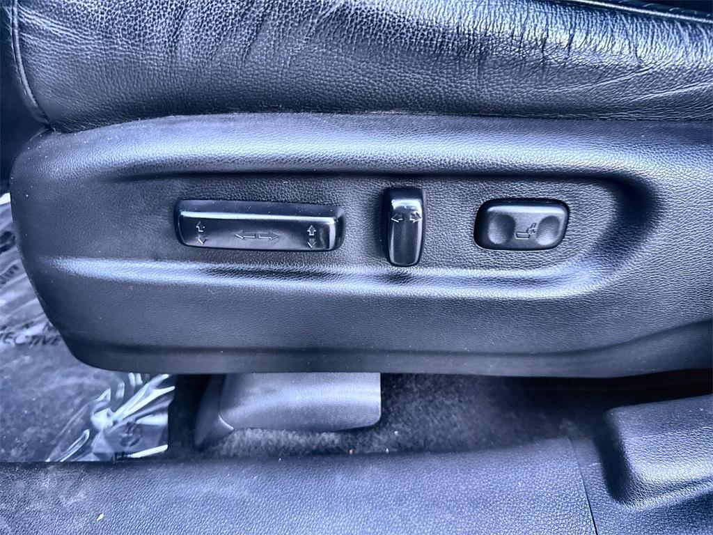 used 2022 Honda Pilot car, priced at $32,250