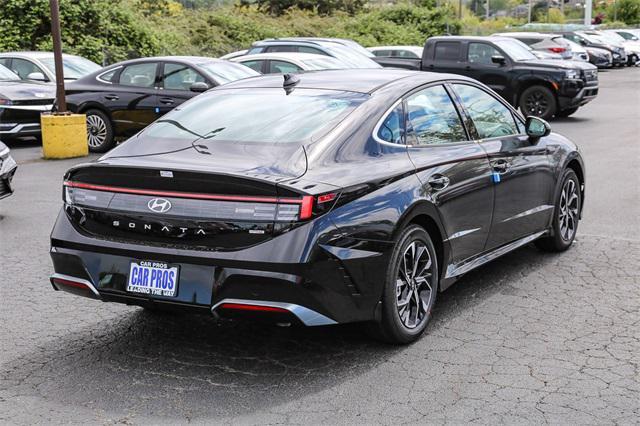 new 2024 Hyundai Sonata car, priced at $30,735