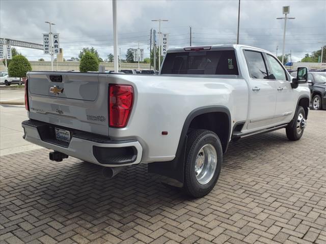 new 2024 Chevrolet Silverado 3500 car, priced at $92,155