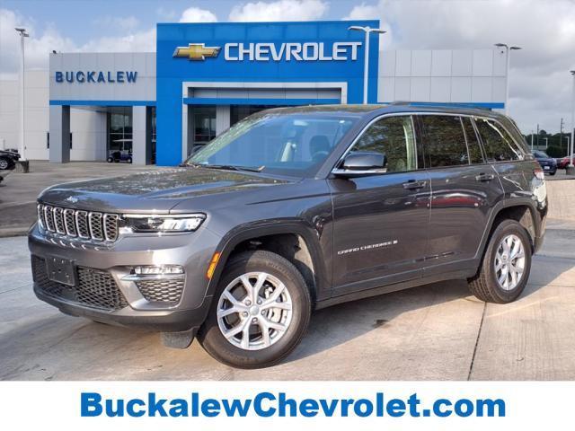 used 2022 Jeep Grand Cherokee car, priced at $34,516