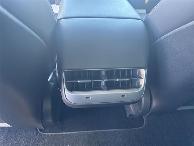 used 2021 Tesla Model 3 car, priced at $22,500