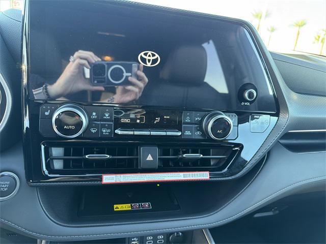 new 2026 Toyota Highlander car, priced at $51,663