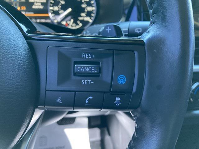 used 2022 Nissan Pathfinder car, priced at $32,100