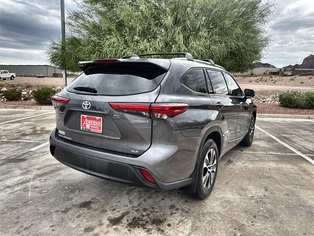 used 2022 Toyota Highlander Hybrid car, priced at $36,800