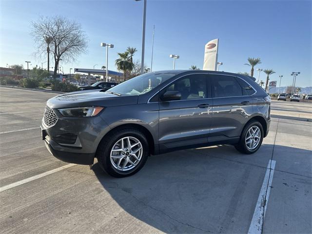 used 2024 Ford Edge car, priced at $25,000