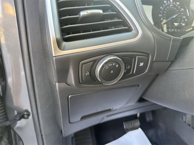 used 2024 Ford Edge car, priced at $25,000