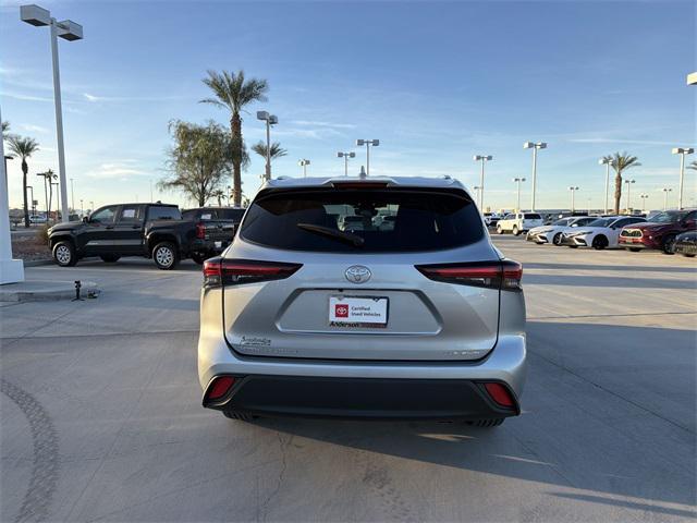 used 2024 Toyota Highlander car, priced at $41,500